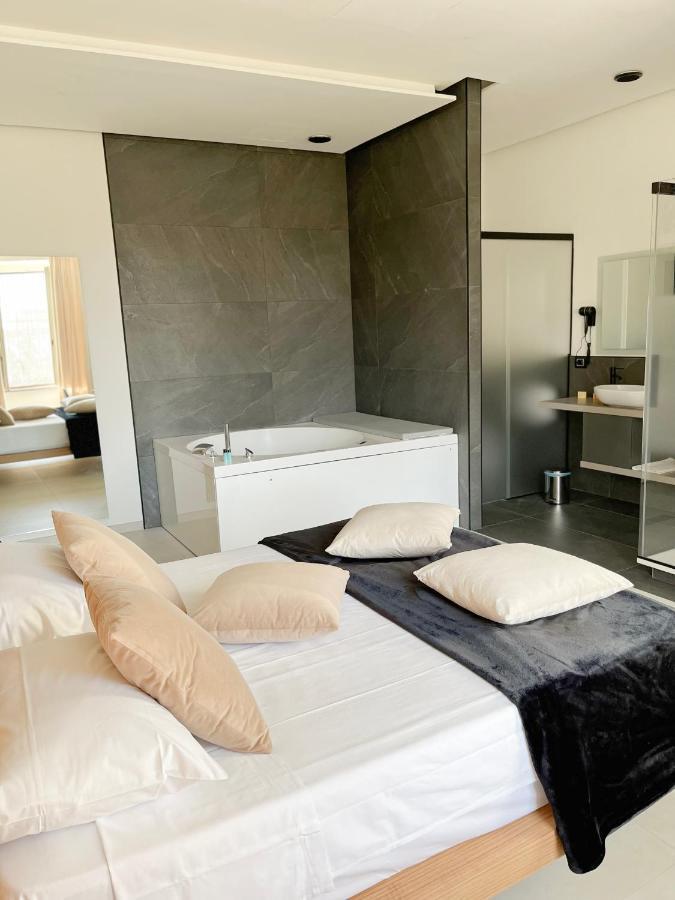 Olympus Capua Hotell Eksteriør bilde