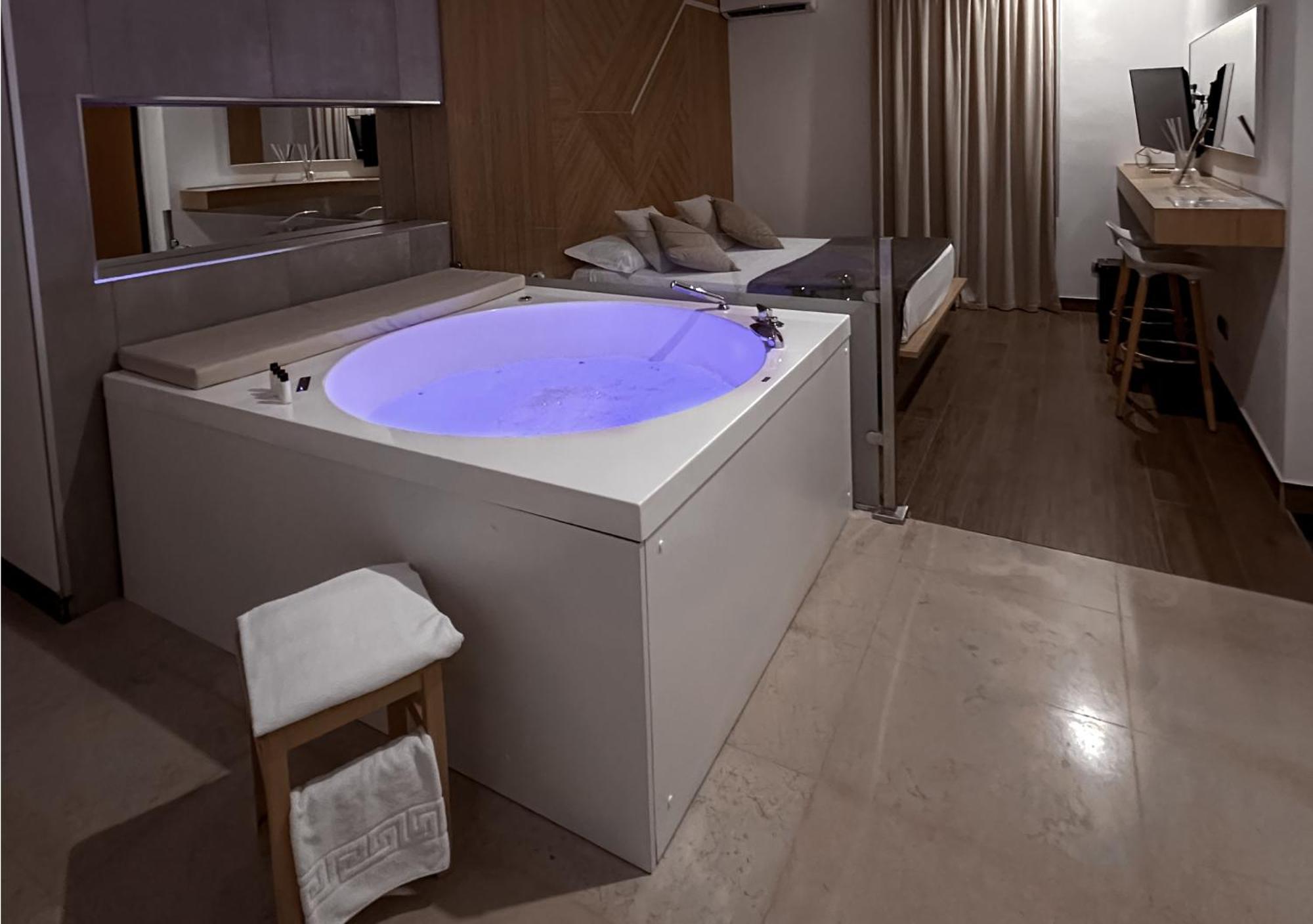 Olympus Capua Hotell Eksteriør bilde